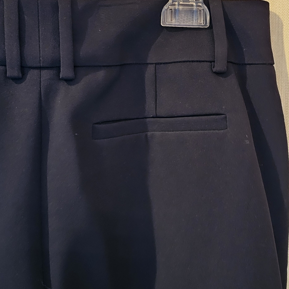 Elegant Black Women's Pantsuit - Picture 7 of 10